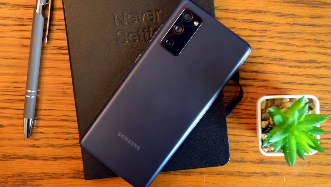 عرض لن يتكرر.. خصم 57 % على جوال سامسونج Galaxy S20 FE عرض لن يتكرر.. خصم 57 % على جوال سامسونج Galaxy S20 FE