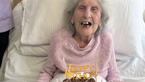 اشت أكثر من قرن..أمريكية 102 عاما تكشف سببين وراء صحتها