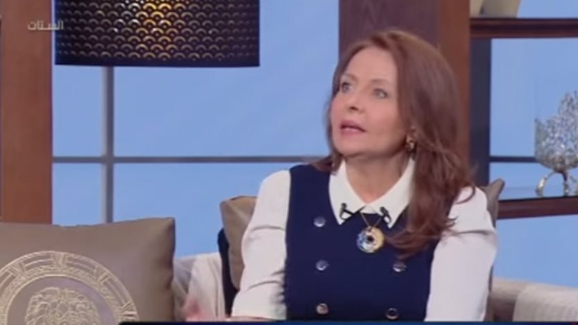 فنانة مشهورة عن رحلتها من الطب إلى الفن: زوجي هو الداعم لموهبتي فنانة مشهورة عن رحلتها من الطب إلى الفن: زوجي هو الداعم لموهبتي