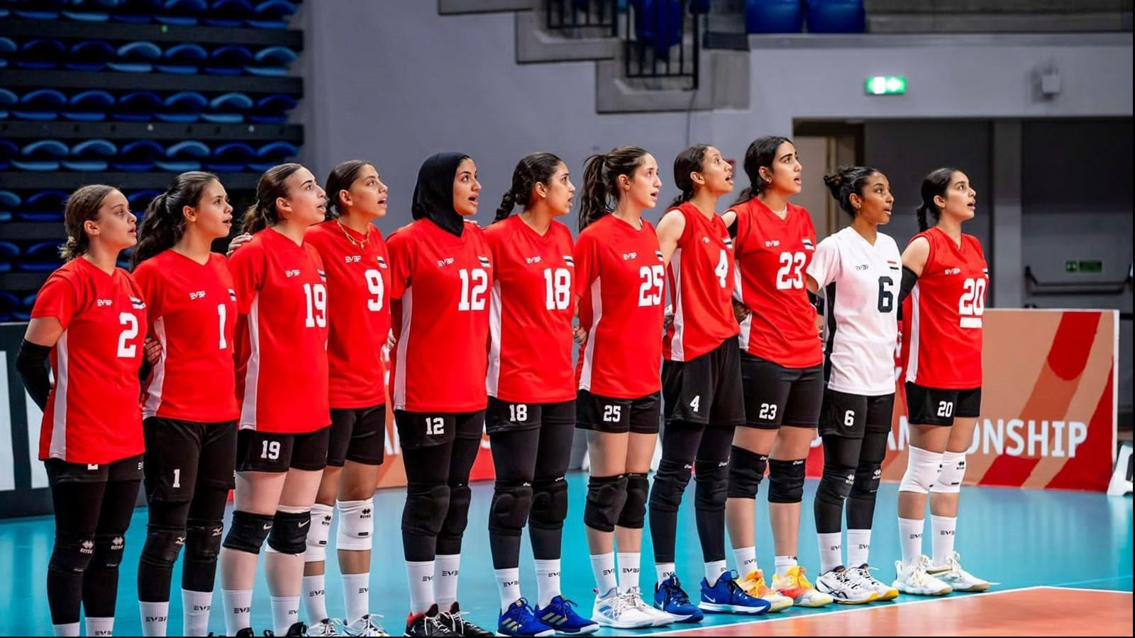 وزير الرياضة يشيد بأداء منتخب مصر في الطائرة ناشئين وناشئات ببطولة العالم بكرواتيا والأرجنتين