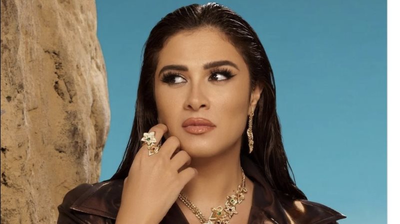 Yasmin Abdel Aziz Sizzles in Sultry Summer Style: You Won’t Believe Her Jaw-Dropping Look