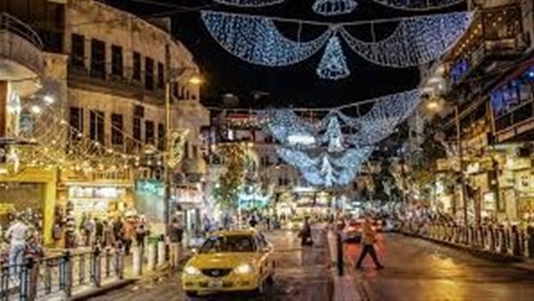 مصر  منورة  في رمضان.. المصريون يعبرون عن فرحتهم بقرار عدم انقطاع الكهرباء