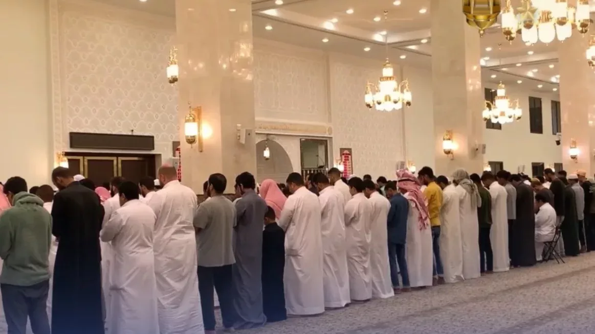 السعودية.. قرار مهم من وزير الشئون الإسلامية بشأن صلاة الجنازة في الرياض