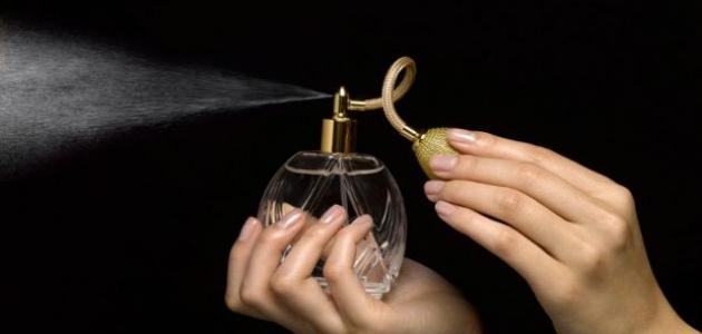 حكم وضع العطر للنساء خارج المنزل الإفتاء تحدد الشروط الشرعية