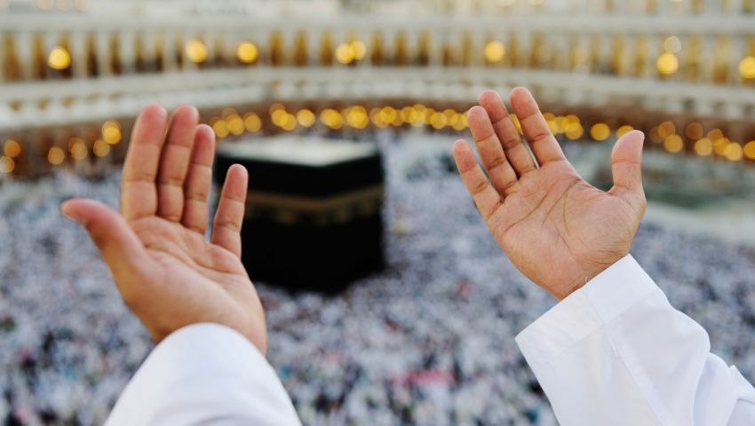 هل يجوز عمل عمرة عن شخص حي