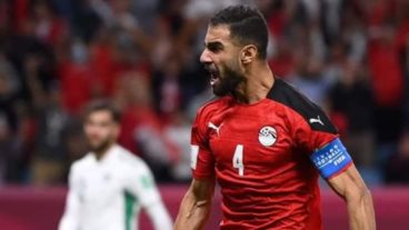 تدريبات علاجية.. كيروش يسابق الزمن لتجهيز عمرو السولية للمنتخب