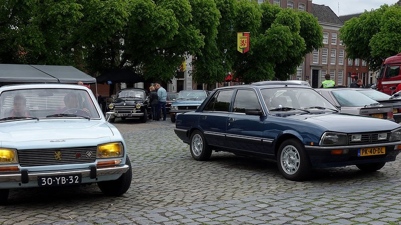 بيجو 504 بـ 170 ألف.. ولا 505 بـ 200 ألف جنيه.. اعرف حكاية أساطير ...