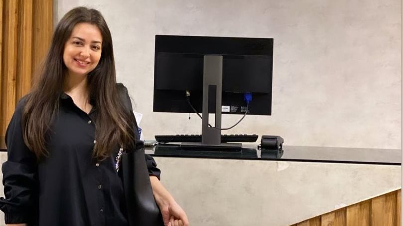 بالأسود.. هبة مجدي تخطف الأنظار بإطلالة بسيطة.. شاهد