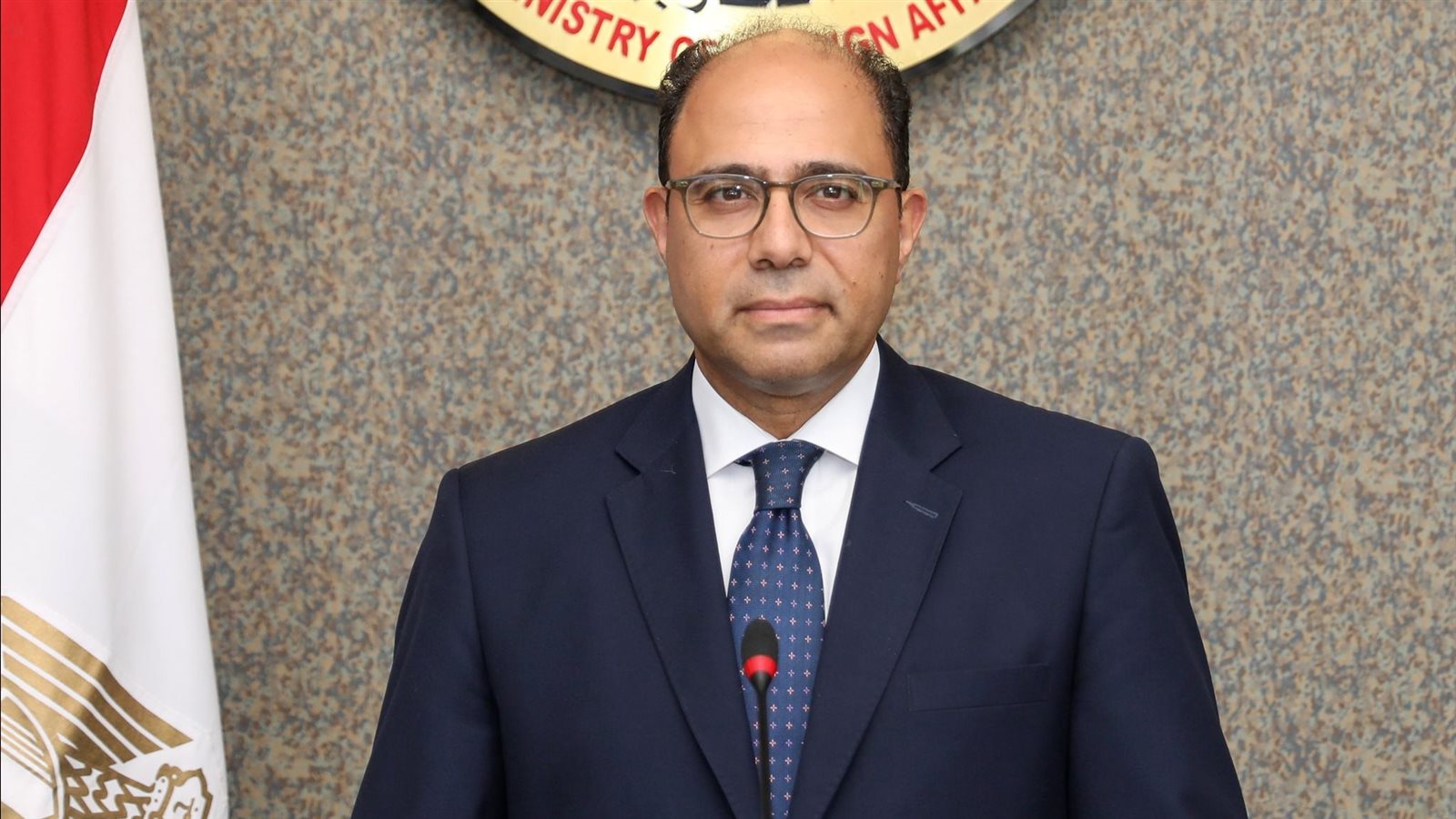 مصر تستضيف اجتماعا خماسيا لدعم التهدئة بين الجانبين الفلسطيني والإسرائيلي مصر تستضيف اجتماعا خماسيا لدعم التهدئة بين الجانبين الفلسطيني والإسرائيلي