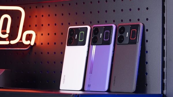 ريلمي gt neo 5 se نظام تشغيل Android 13 بواجهة ريلمي Realme UI 4.0 في Realme GT Neo 5 SE